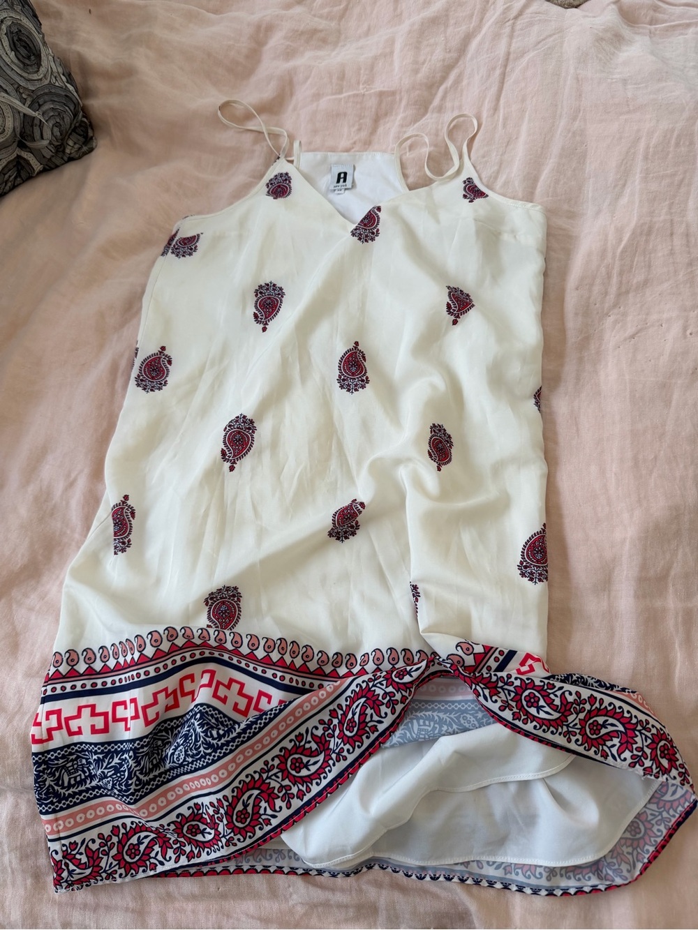 A New York White Paisley Print Spaghetti Strap Dress